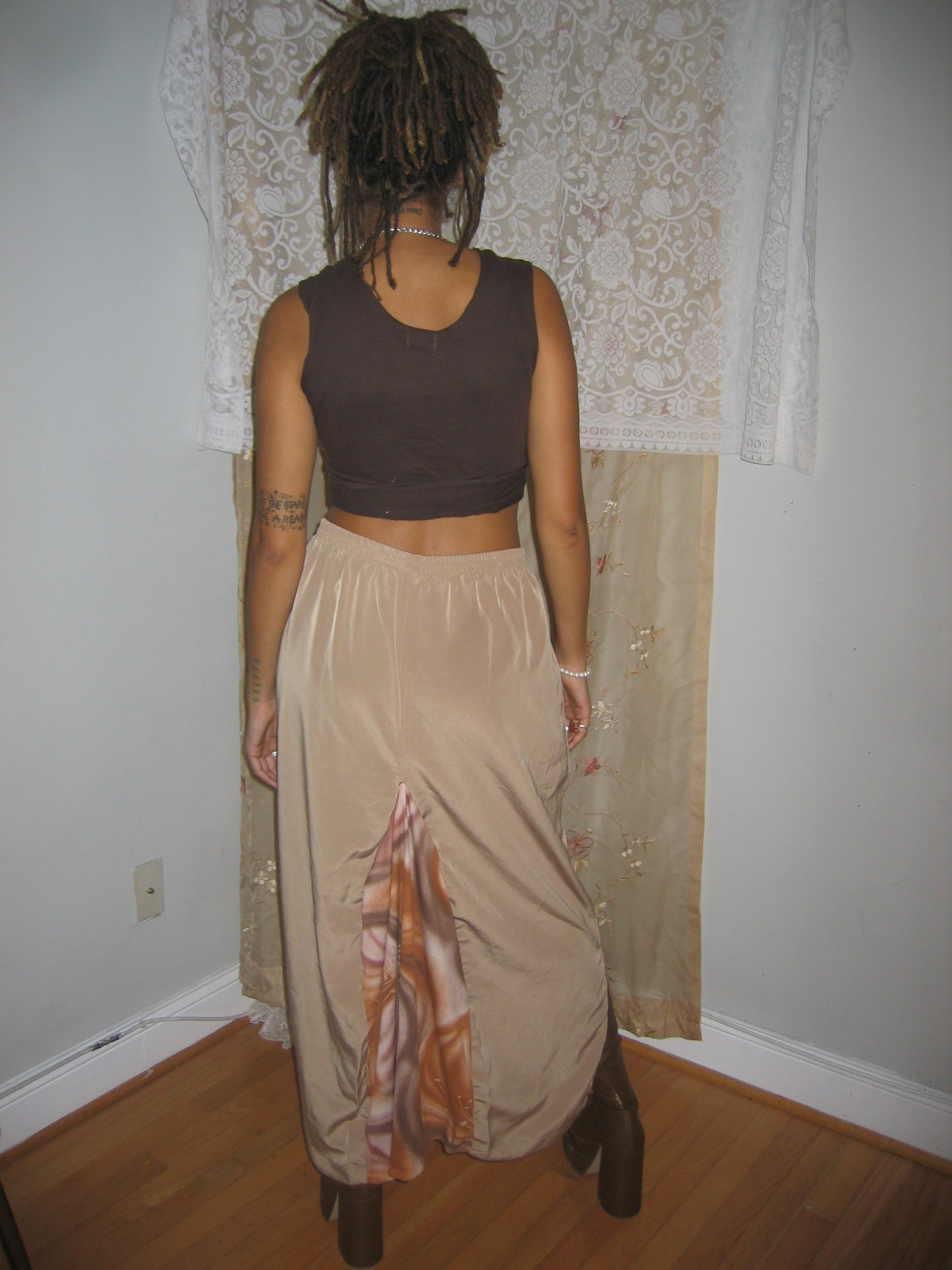 Surreal pearl Maxi Skirt